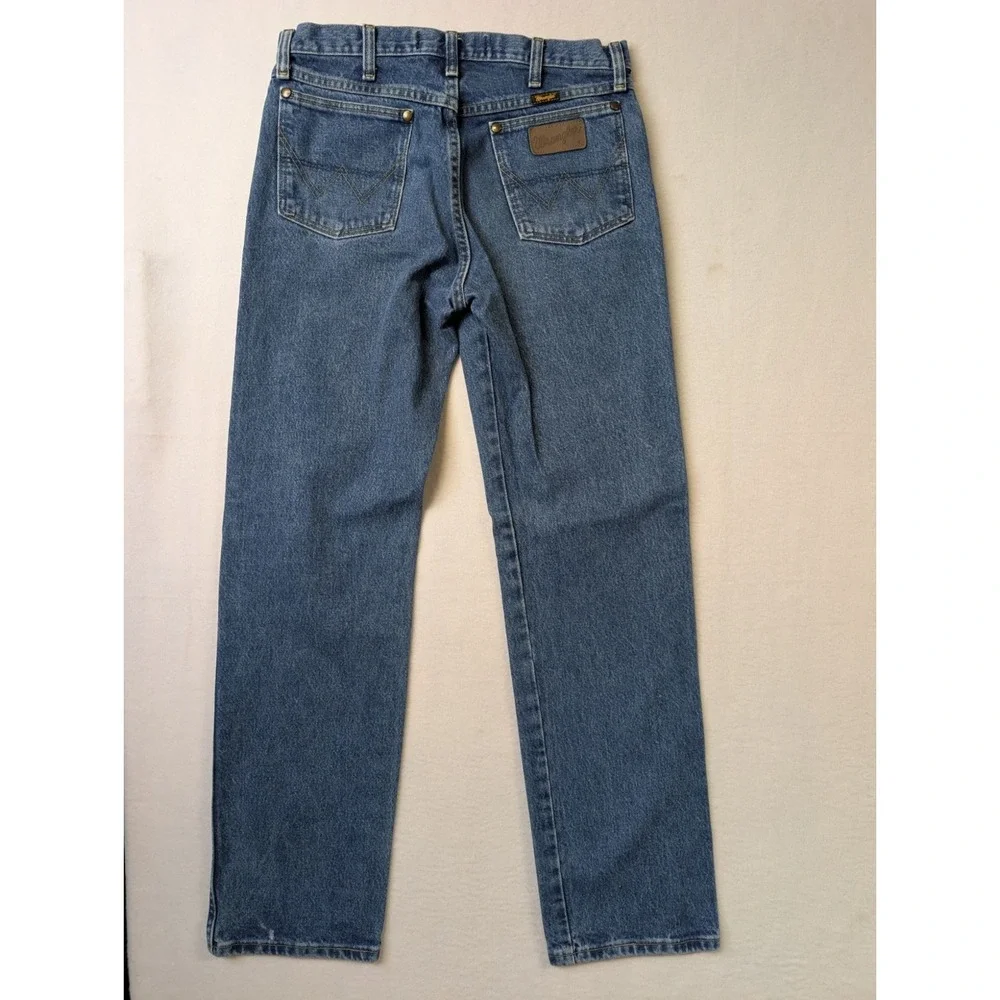 Wrangler George Strait Cowboy Cut Jeans 31 X 32 Blue Denim Straight Leg